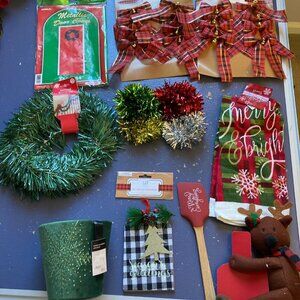 Christmas Decoration Bundle, NWT
